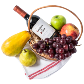 Wine and Fruit Harmony