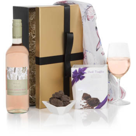 Simply Rose and Chocolates