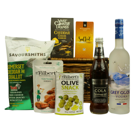 Cesta de vodka de cumpleaños